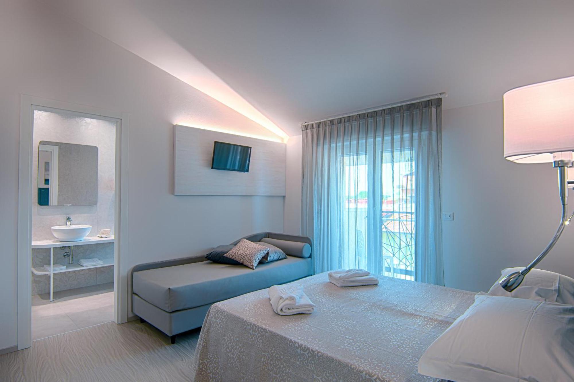 Villa Zavatta "B&B - Rooms & Apartments" Bellaria-Igea Marina Exterior foto