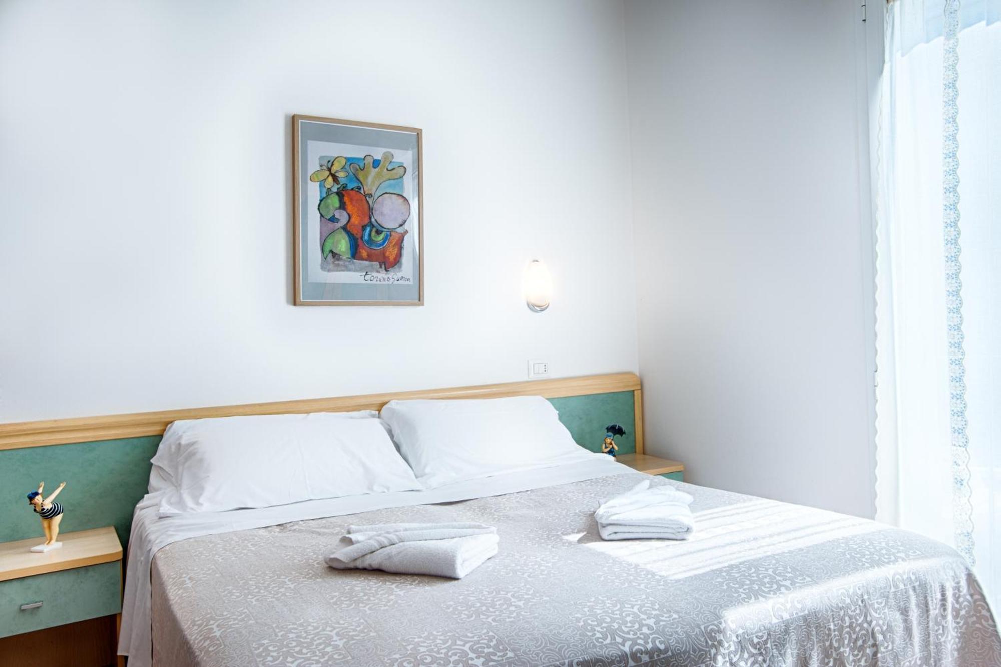 Villa Zavatta "B&B - Rooms & Apartments" Bellaria-Igea Marina Exterior foto