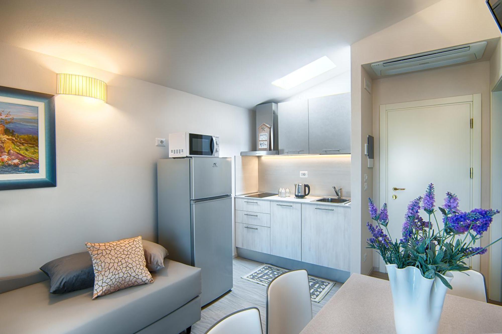 Villa Zavatta "B&B - Rooms & Apartments" Bellaria-Igea Marina Exterior foto